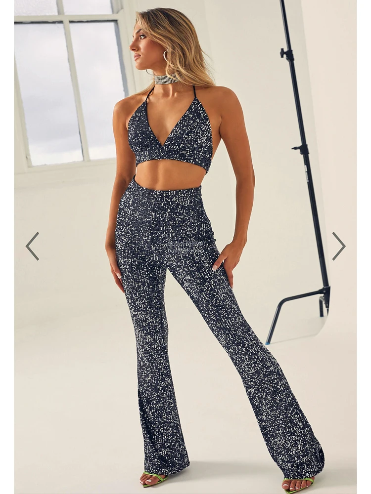 Odpowiedni na scenę crop top i spodnie z rozszerzanymi nogawkami, błyszczący, modny strój na festiwal muzyczny, styl hot girl, spódnica z wysokim stanem w kształcie litery A.