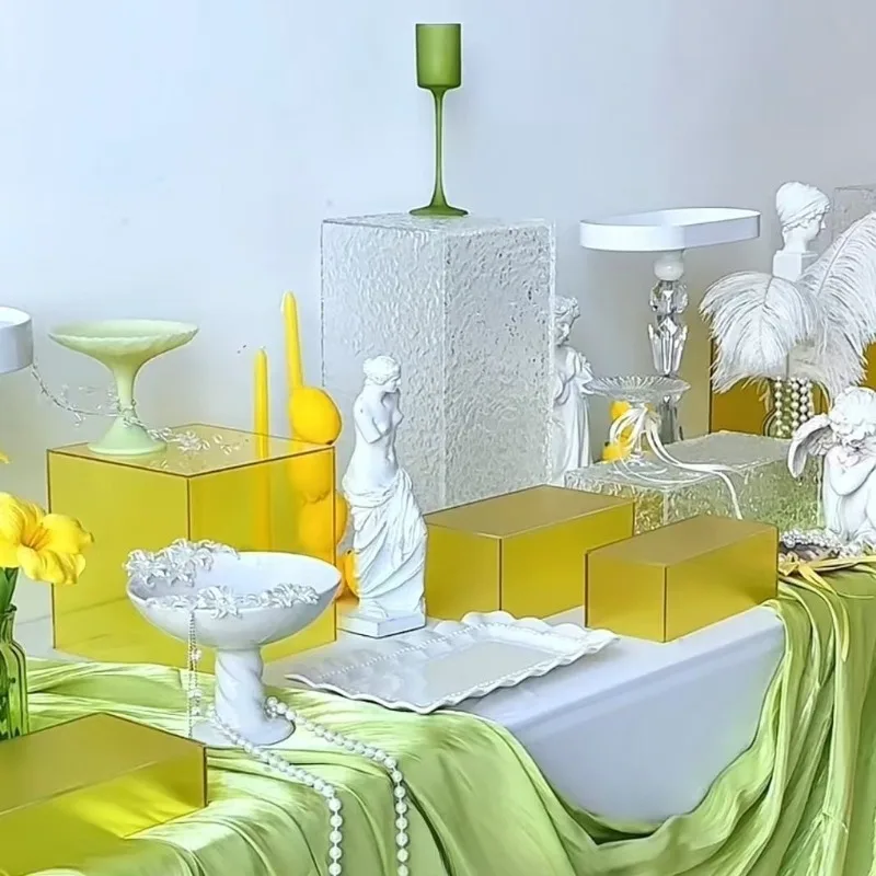 

Yellow acrylic dessert table display stand cake stand water ripple table ornament