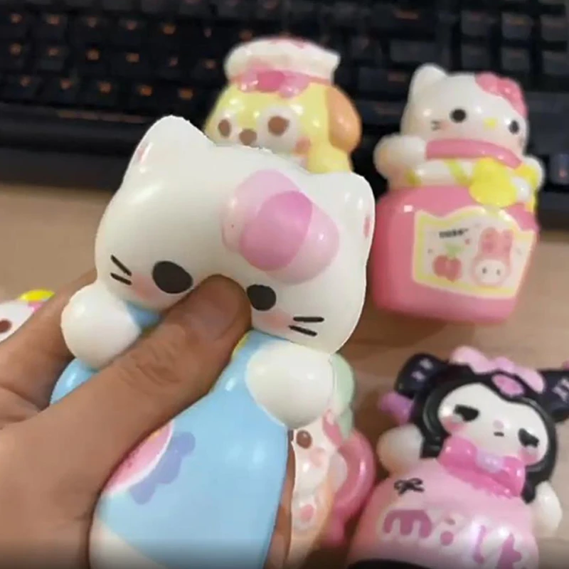 1 шт., чашка Sanrio, бутылка из искусственной кожи, медленный отскок, игрушка-непоседа, милый котенок, кот, Куроми, декомпрессионная игрушка, кукла для снятия стресса, подарок, орнамент