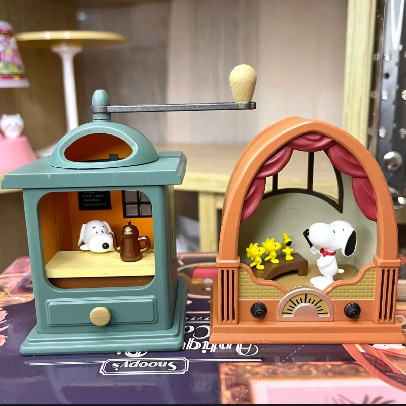 Genuine Re-Ment Peanuts Snoopy'S Antique Diorama Miniature Play House Blind Box Ornament Collectible Model Birthday Gifts