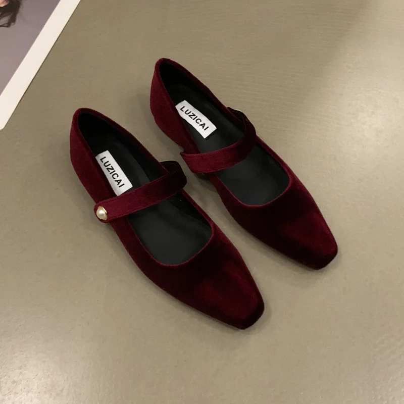 NewElegant Pearl Buckle Velour Mary Jane Shoes Woman Concise Velvet Ballet Flats Ladies Evening Party Low Heel Pumps in Wine-Red