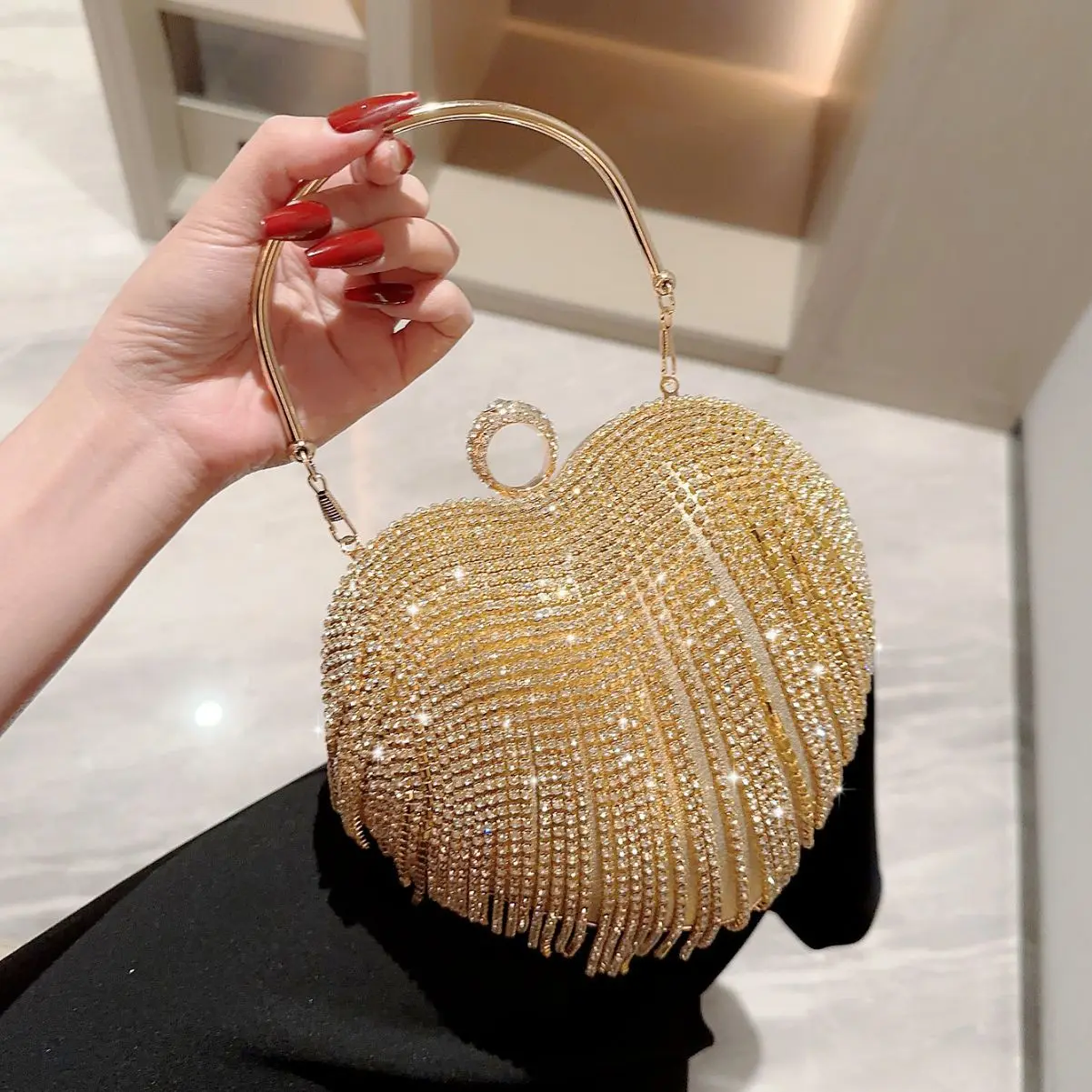 Imagem -06 - Strass Forma do Coração de Embreagem Borla de Luxo Bolsa de Noite Diamante Bolsa de Festa de Casamento Prata Ouro Estilingue Bolsas de Ombro 2023