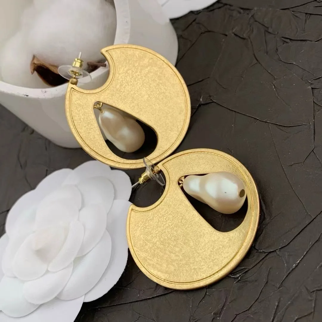 

Temperament Vintage with pearl earrings for women's girl Gift eardrop Jewelry Accessory