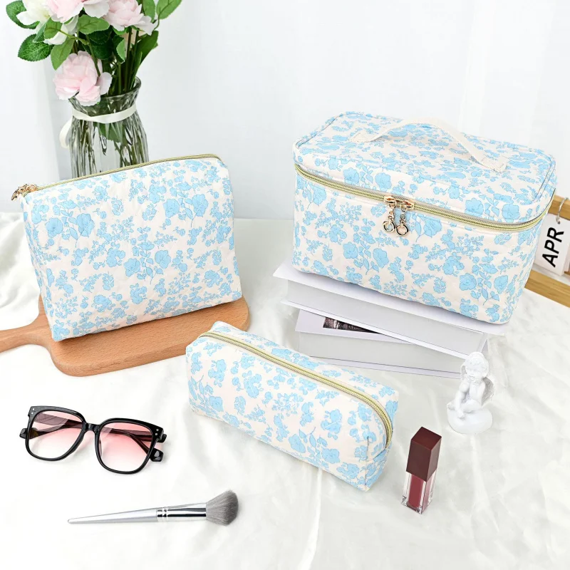 

-Border Small Floral Simple Cosmetic Bag Large Capacity Seam Storage Bag Small Three-Piece Portable Cosmetic Bag Wome