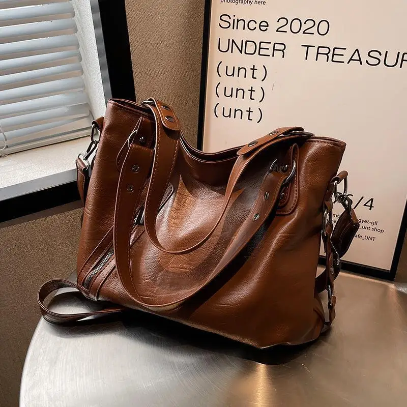 2024 New Fashionable Single Shoulder Crossbody Bag Women Large Capacity Casual Handbag Work  Commutings leather bag female