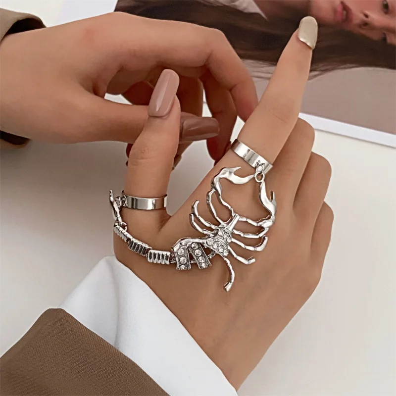 WANZHI New Fashion Gold Plated Inlaid Zircon Scorpion Rings for Women Hip Hop Exaggerate Animal Open Finger Ring Party Jewelry