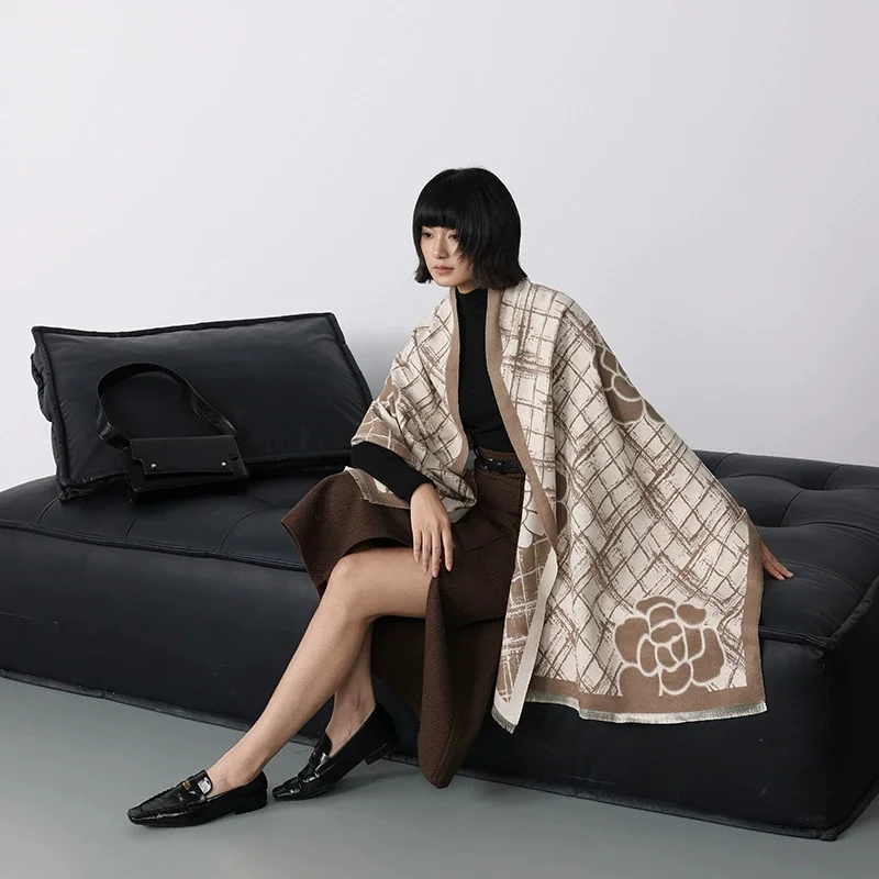 

Элегантный женский жаккардовый шарф из пашмины, имитация кашемира, зимний толстый теплый двусторонний платок, холодостойкое ветрозащитное одеяло, шрам
