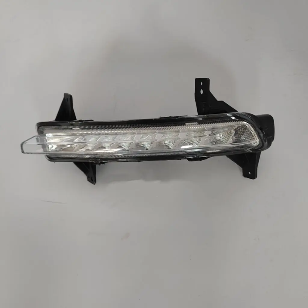 

Front LED Fog Light For 2017 Geely Emgrand Left/Right Front Daytime Running Light/Front Fog Lamp