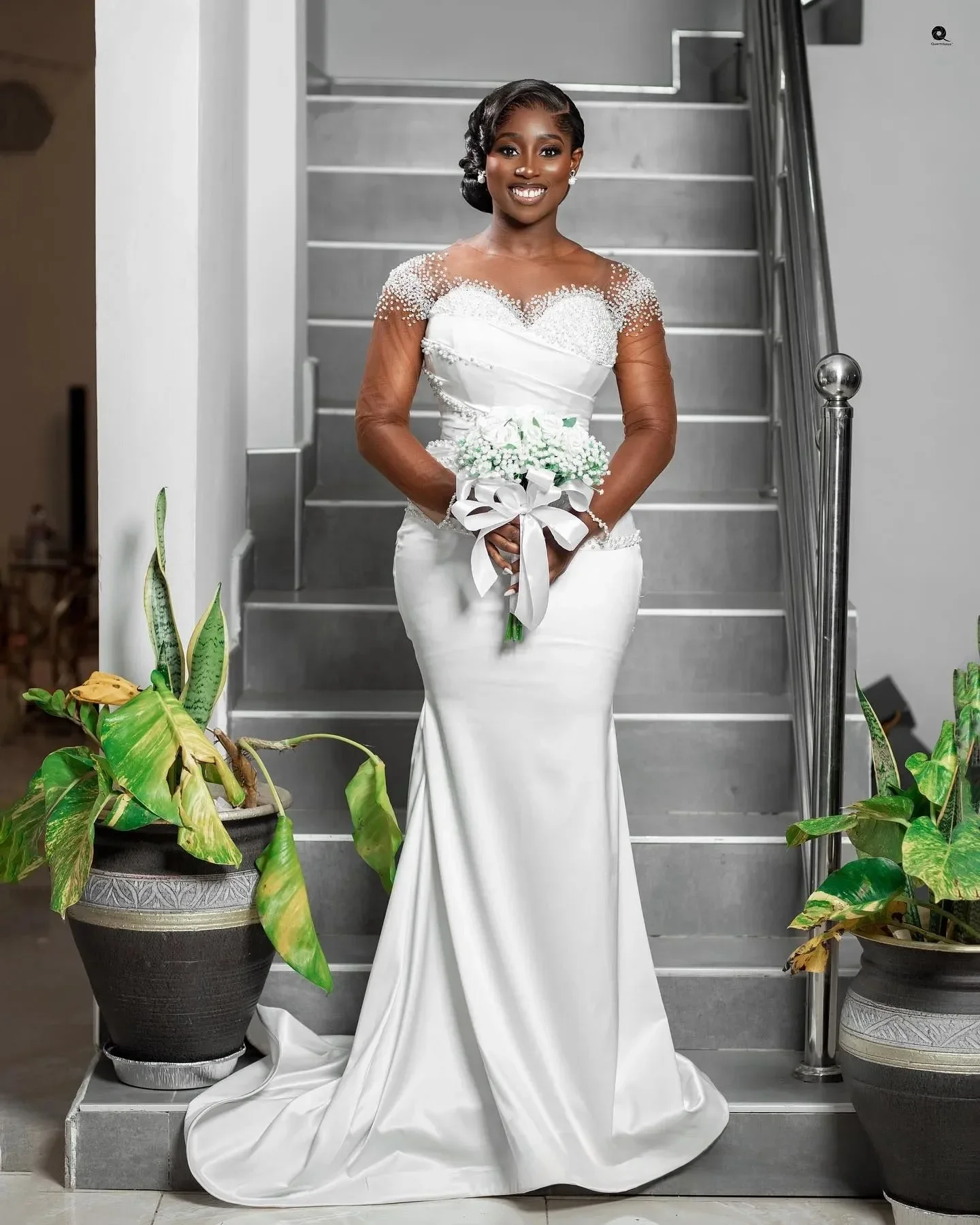 Customized Plus Size Mermaid Bridal Gowns For Bride Detachable Train Sheer Illusion Long Sleeves Beaded Wedding Dress
