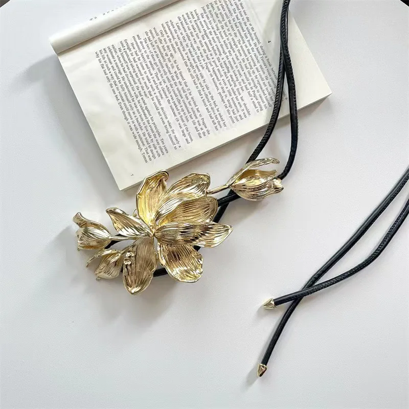 Thumbnail 4 - #45 Metal Waist Chains Discount Picks