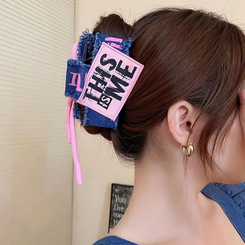 

Oversize Y2k Denim Letter Bowknot Plastic Ponytail Hair Clip Claw For Women Trendy Shark Hairpin Hair Accessories Tool 2024
