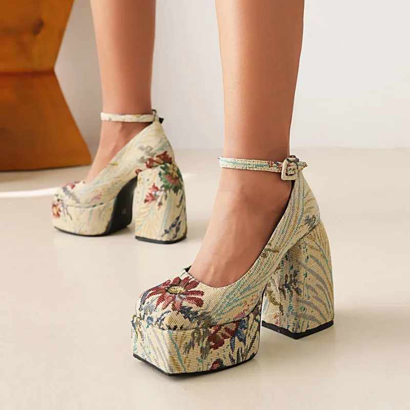 2023 new Spring women pumps plus size 23-28cm length Microfiber leather upper embroider Sexy shoes thick heel womens shoes