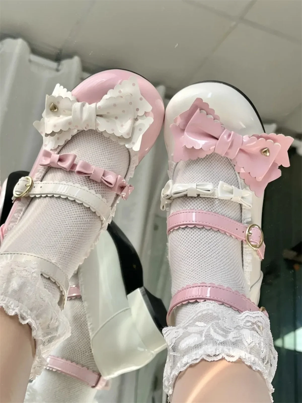 Zapatos de tacón bajo de PU de estilo universitario japonés Lolita para niñas, zapatos Kawaii de cabeza redonda, lazo de punto de amor, lindo dulce Mary Jane Loli, 3-5cm