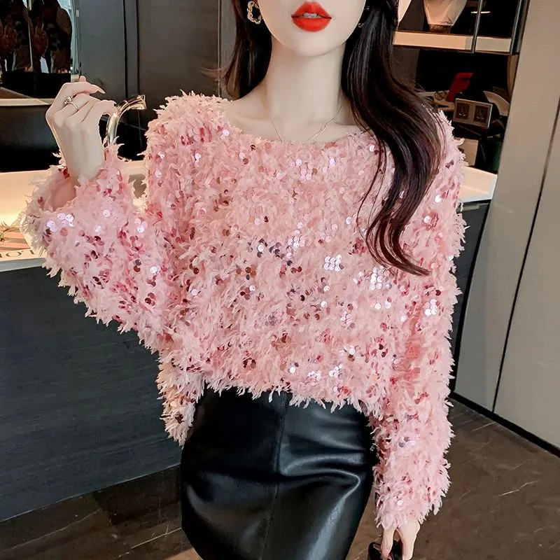 

Women's Autumn Winter 2026 New High-end Niche Design Knitted Bottoming Shirt Top Age Reduction Fashion Sequined Feather Sweater