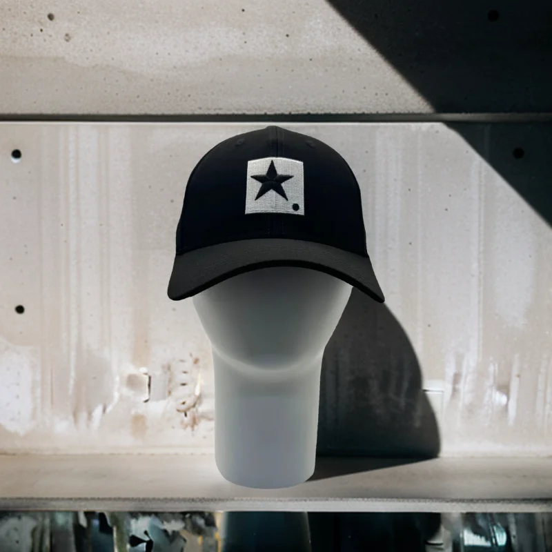 

New Design Perforated Hat Curved Brim Golf Hat with Embroidered Logo Snapback Casual Style Promotion Cap