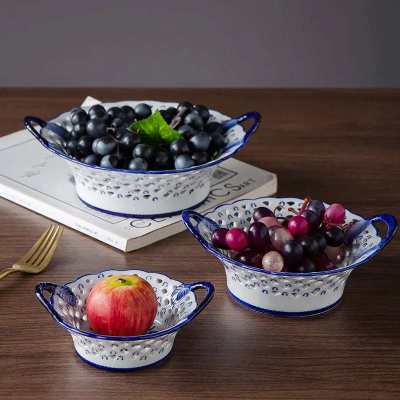

Creative Hollowing Out Of Ceramic Fruit Plates Modern Candy Pastry Dim Sum Plate Living Room Decorations Storage Containers