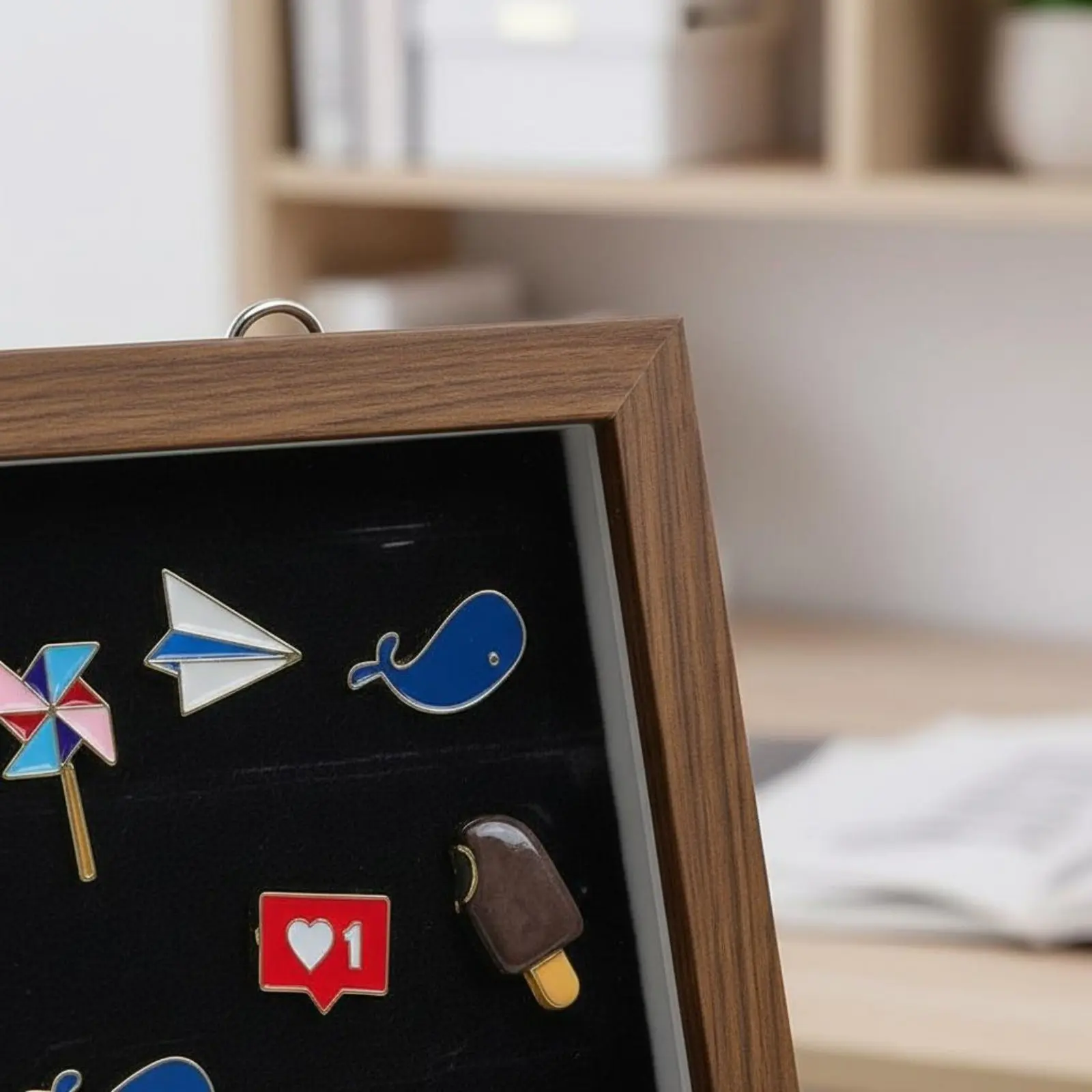 Medal Display Box Dustproof Badge Display Frame Fastener Collection Frame Multi-Functional Felt Fastener Board High Clarity