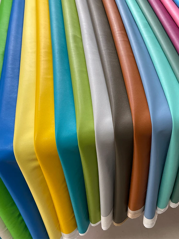 

Мягкая искусственная кожа из ПУ с тонкой текстурой, однотонная, для пошива одежды, изготовления головных уборов и домашнего декора