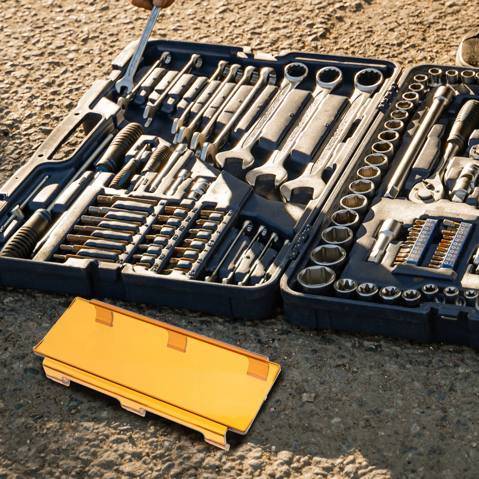 

Truck Light Cover 8 Inch Fog Light Cover Stylish Design Bright Illumination Off-Road Work Lampshade Car Part Spotlight Lampshade