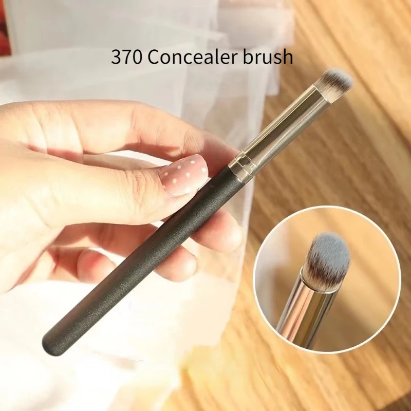 Impeccable sous les yeux visage Dense 1/3 pièces fond de teint correcteur brosse Premium Contour fard à joues pinceaux maquillage brosse pour mélanger noir