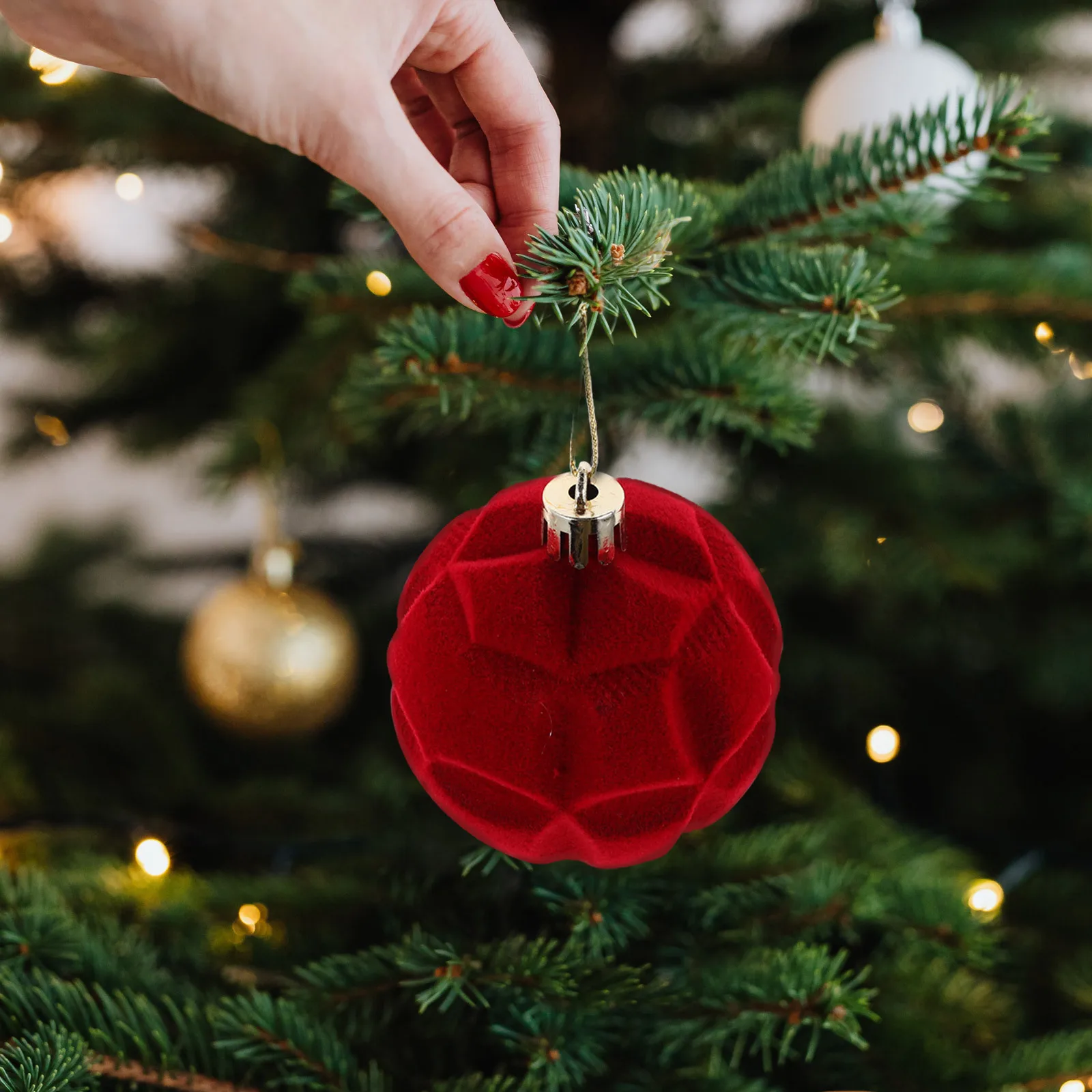 

12pcs Christmas Ball Ornaments 6Cm Flocked Decorations For Holiday Tree Party Diy Xmas Hanging Miniature Burgundy Blue Maroon