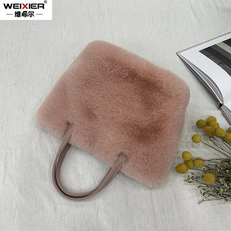 Faux Pelz Einfarbig Frauen Handtaschen Luxus Designer Damen Unterarm Taschen Winter Plüsch Weiblichen Pelzigen Schulter Tasche Kleine Tote Geldbörse