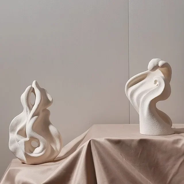Ceramic Handicrafts Wave-folded Abstract Sculpture Irregular Handcrafted Statue Decorative Figurines Home Decoration Accessories