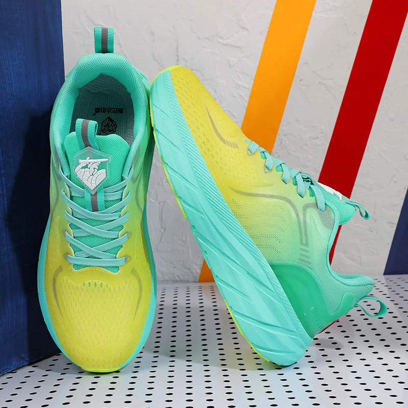 Men's cushioned running shoes with non-slip soles, outdoor sneakers, lace-up sports light shoes for light runners. Women's shoes