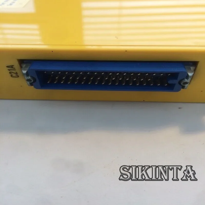 وحدة إخراج بحالة جيدة A03B-0801-C112 متوفرة في المخزون