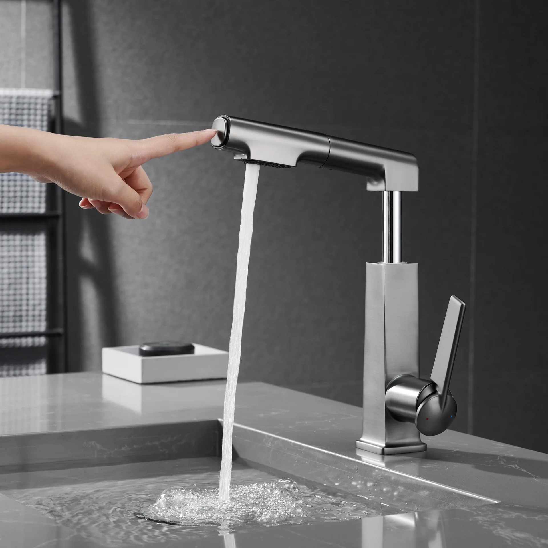 

Adjustable Lifting Gunmetal Basin Faucet With Pull-out Design Bathroom Sink Faucet Hot And Cold Water Mixer