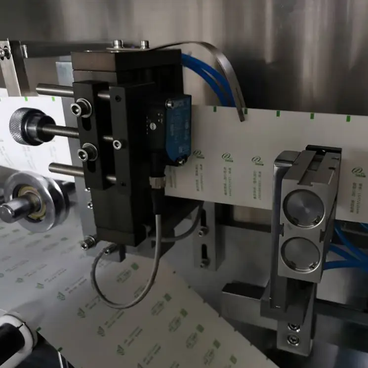 240p5 High Speed Monodose Virgin Olive Oil Packing Machine Small Volume Pet Bottle Forming Filling Sealing Machine