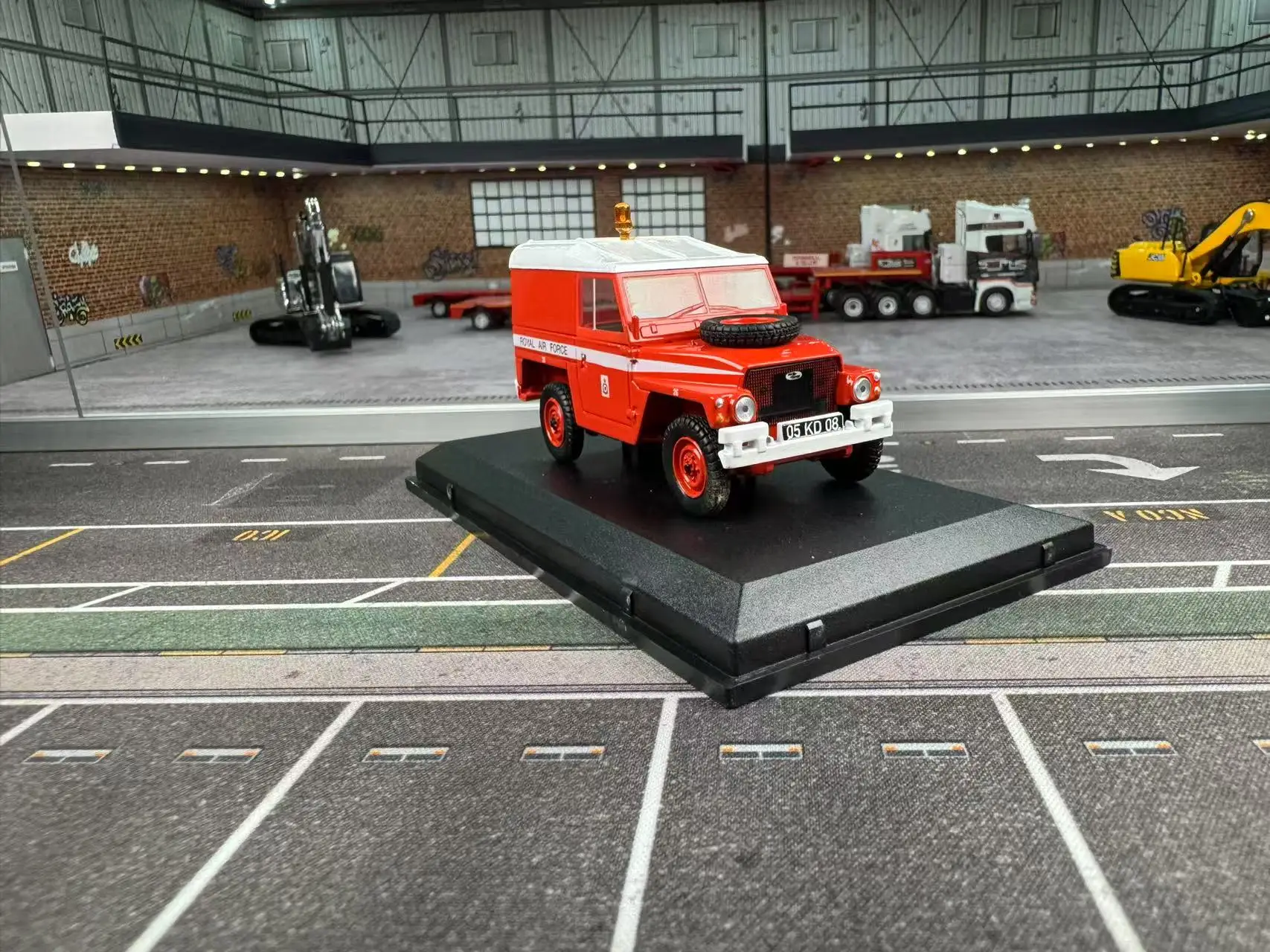 دييكاست أكسفورد 1:76 مقياس النمر ضوء القوات الجوية الملكية جيب سبيكة قديمة قطعة واحدة نموذج سيارة تحصيل لعبة هدية تذكارية العرض #6