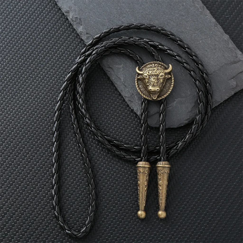 Modieuze en creatieve bolo-stropdas met bizonhoofd