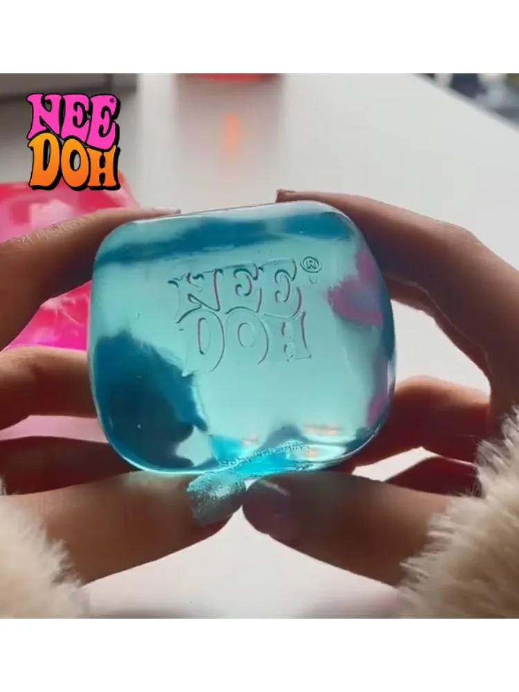 2026 Heißer Schylling Needoh Nice Cube Sensorisches Fidget-Spielzeug zur Stresslinderung, Quetschwürfel, Dekompressionsblock, Fokus-Spielzeug, Geschenk für Kinder und Erwachsene