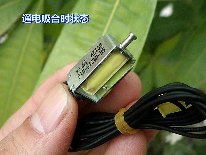 DC 3V 5V 12V Mini Block Solenoid Electromagnet Solenoid Through Push-pull Frame 4mm Stroke Line length 100 mm 2.4W