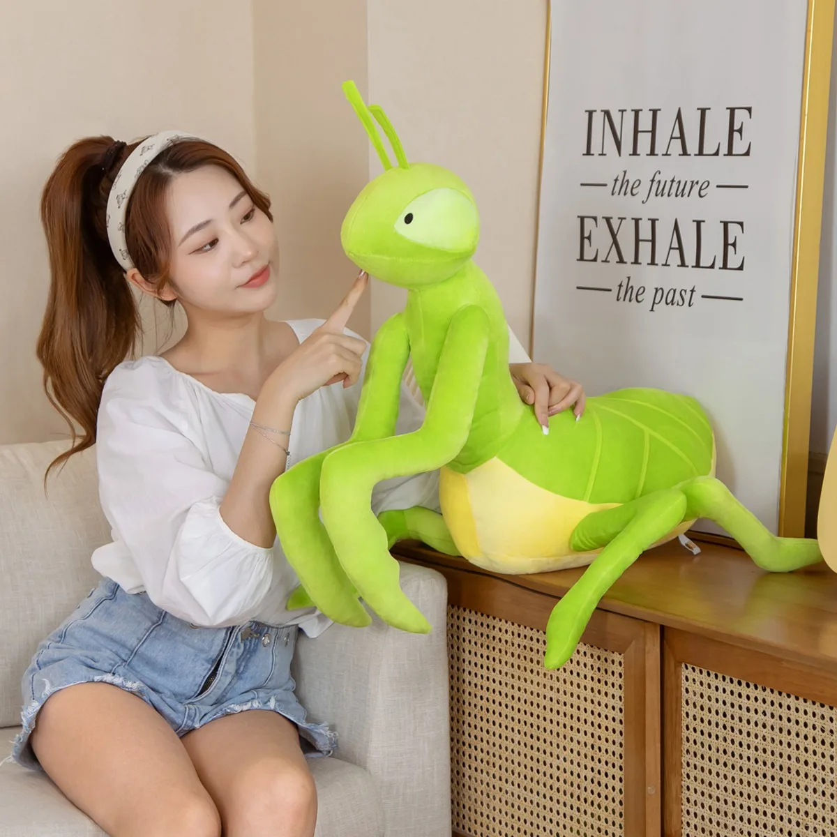 1pc 70CM Simulation Beten Mantis Plushie Spielzeug Kawaii Insekt Mantis Puppen Gefüllte Weiche Echte Leben Tier Kissen Kreative geschenk