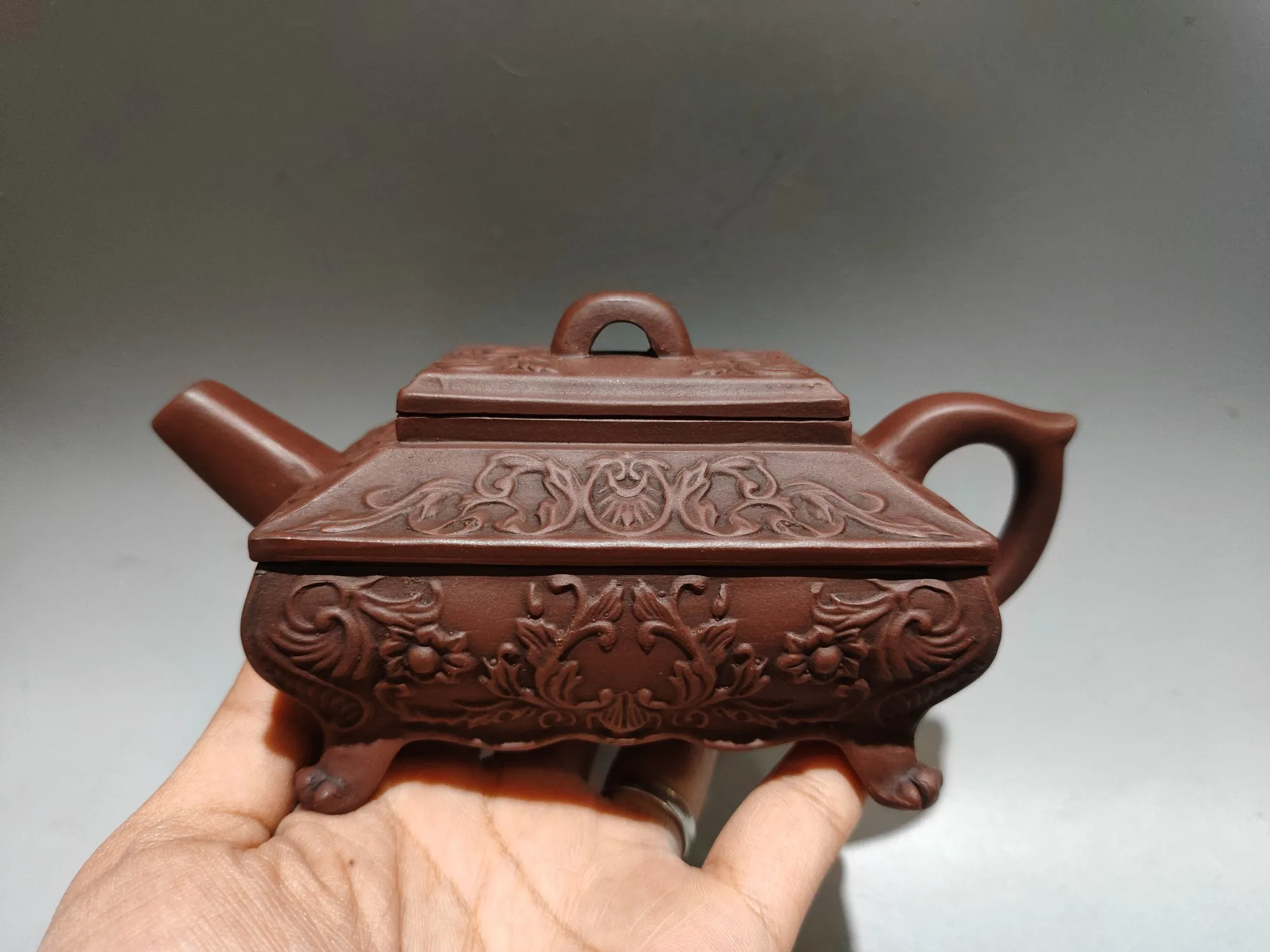 Purple Clay Teapot Original ore old purple mud Relief flower pattern Four sided teapot kettle Teapot Tea Ceremony Sample Tea