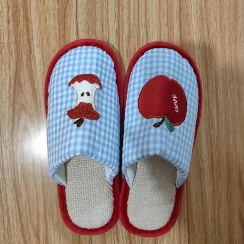 مريحة الفراولة منزل الكتان النعال المضادة للانزلاق الكتان الحلو النعال النساء لينة وحيد الفواكه شبشب منزل الفتيات