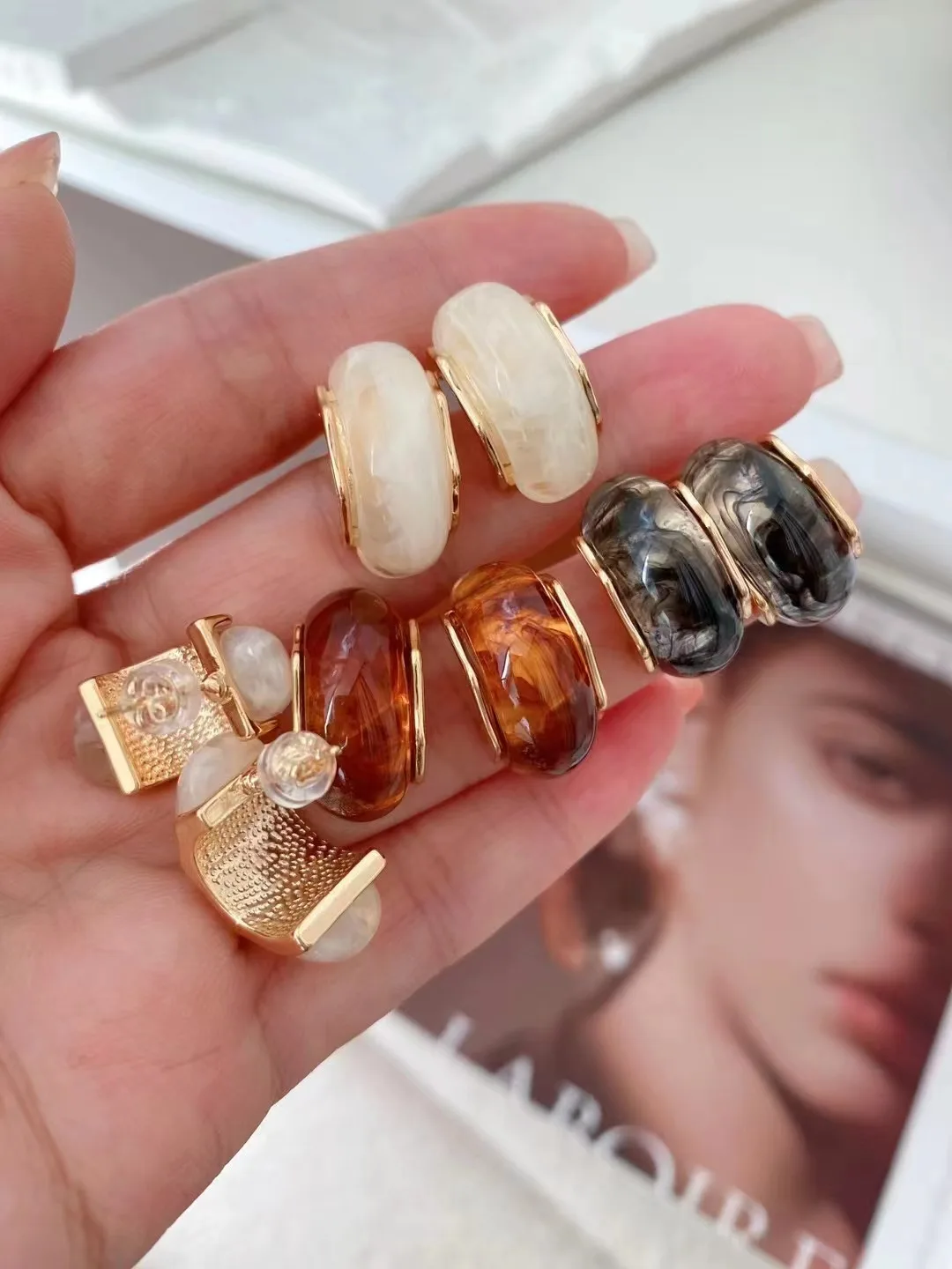 5 Pairs, Simple Acrylic Amber C Shape Earrings Retro Earring For Women Fashion Party Jewelry Trend Accessories Gift