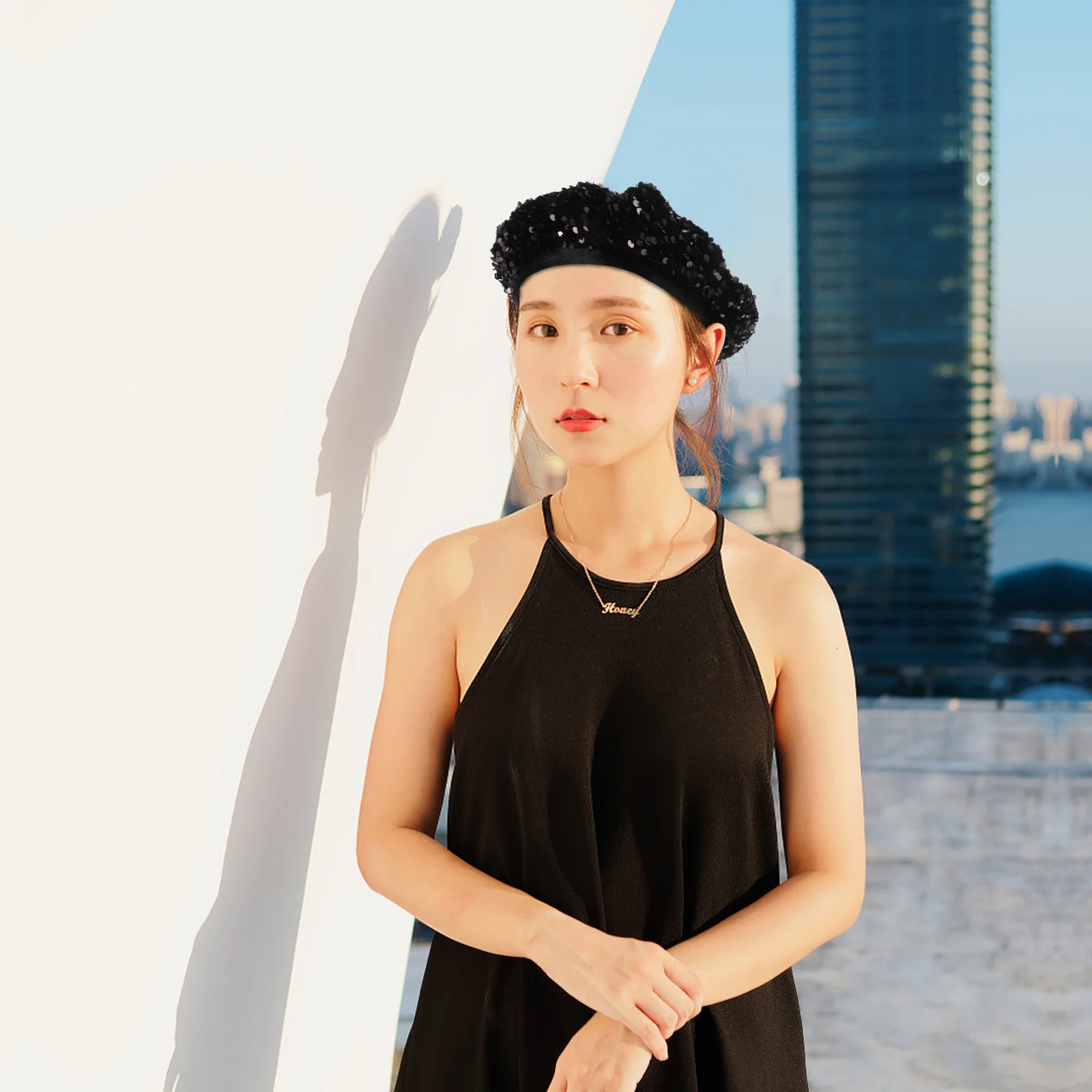 

1Pcs Sequins Beret Women Winter Sparkly Foldable Hat Warm Autumn Fashionable Clothes Accessory Sequins Beret Winter Berets