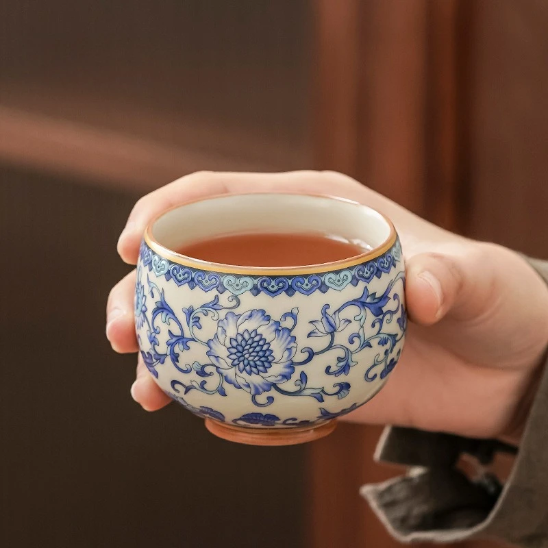 

Ru Kiln tea cups, master cups, high-end Gongfu tea cups, blue and white enamel tea tasting cups