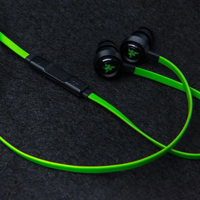 Razer HAMMERHEAD PRO V2 ヘッドフォン 3.5 ミリメートル有線