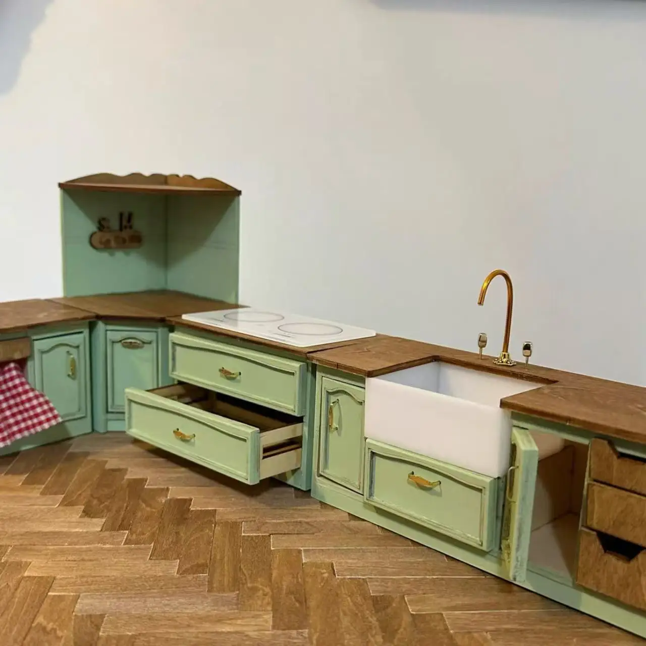 1/12 Miniature Dollhouse Furniture Set Wardrobe Chair Screen 1/6 Miniature Kitchen Sink Cabinet Stove Miniature Wood Crafts Diy