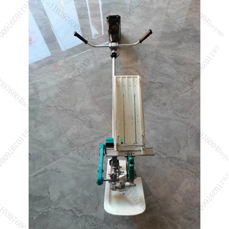 Rice transplanter electric edge replenishing machine seedling replenishing machine