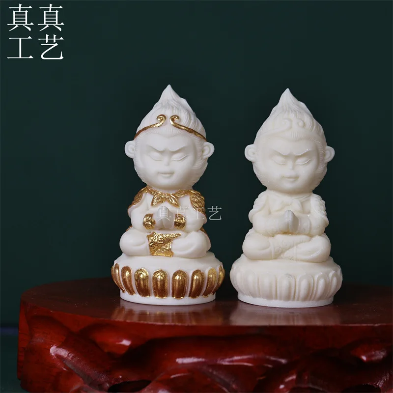 Ivory Nut Monkey King Zodiac Monkey Hand Sitting Qi Tian Da Sheng Crafts Home Desktop Decorative Car Ornaments