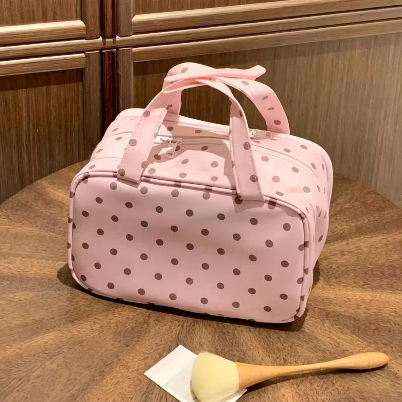 Koreanischer Stil, Minzfarbene Kaffeetasse mit Punkten, Kosmetiktasche, dreilagiger Organizer mit großem Fassungsvermögen, Reise-Toilettentasche, kann am Gepäck befestigt werden, Geschenk. – Detail 10