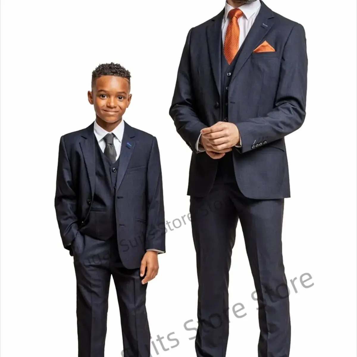 

Classic Navy Blue Elegant Suit For Men Slim Fit Notched Lapel Groom Tuxedos Formal Prom 3 Pcs Sets Business Office Male Blazer