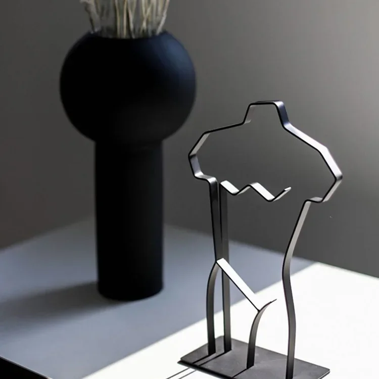 Körperlinienkunst-Ornamente, Wohnaccessoires für die Veranda, schmiedeeiserne Dekoration, einfache Form