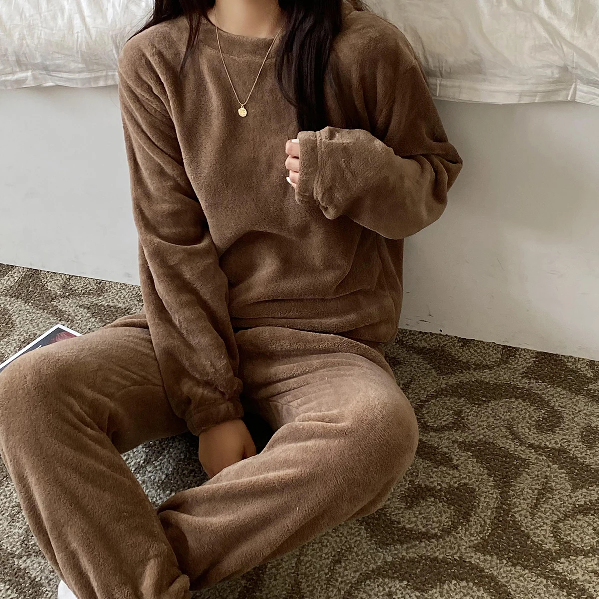 HELIAR Women Velvet Pajama Set Loose Top And Elastic Waist Pants Home Casual Warm Woolen Suit Women 2024 Autumn Winter