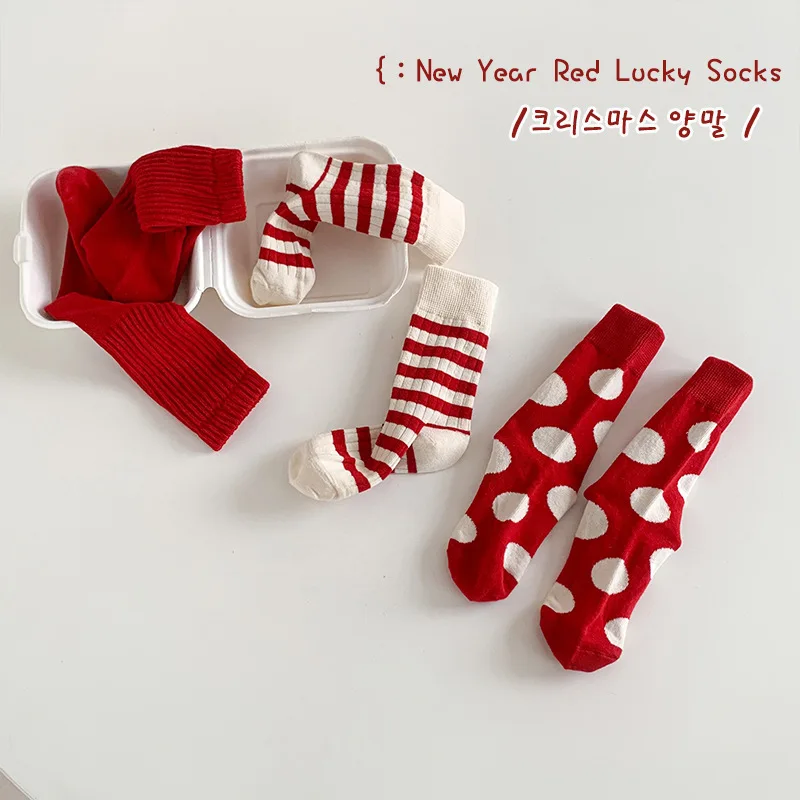 3 أزواج من جوارب عيد الميلاد للأطفال للخريف والشتاء منتصف العجل للأطفال جوارب أرضية للعام الجديد